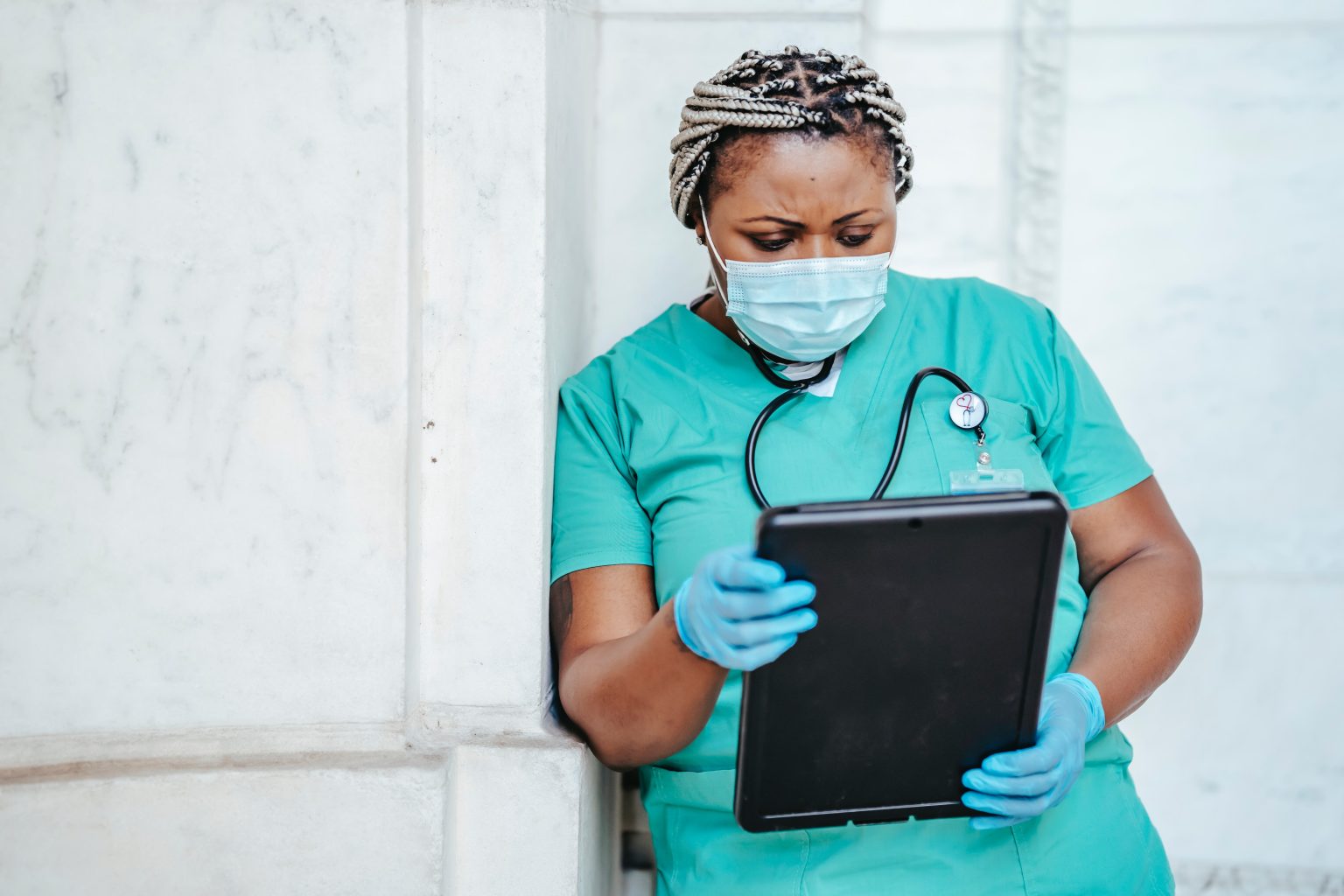How To Apply And Get A Nursing Job In The UK From Nigeria Effikos